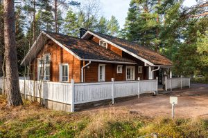 Villa Isola, Yyteri, majoituskohde